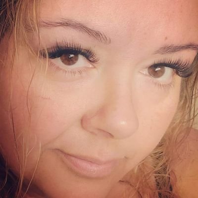 Profile Picture of Lisa Costa Dupre (@mommyd21199) on Twitter