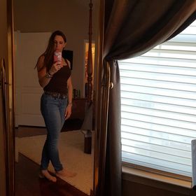Profile Picture of Lisa (@lisaschleffer) on Pinterest