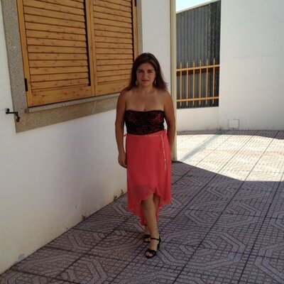 Profile Picture of Claudia Simoes (@claudiasimoes8) on Twitter