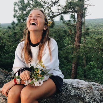 Profile Picture of Eva Neel (@eva_neel) on Twitter