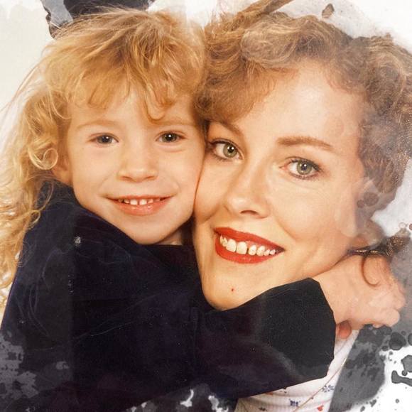 Profile Picture of Jill Mazour (@mazourj) on Poshmark