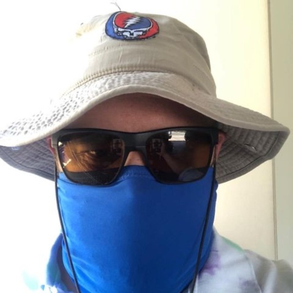 Profile Picture of John Trygstad (@cheftrygstad) on Poshmark