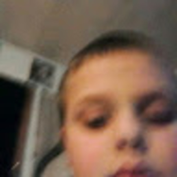 Profile Picture of Brendan Mullins (@brendan41708) on Poshmark