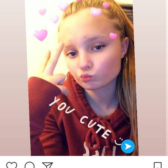 Profile Picture of Jayda Bendlin (@cheap_but_neat) on Poshmark