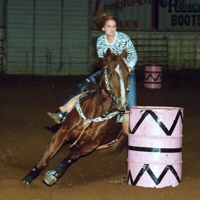 Profile Picture of Jessica Page (@KatelynPage) on Twitter