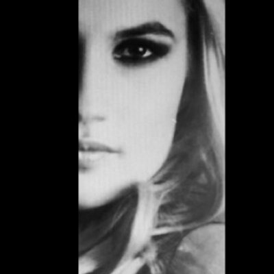 Profile Picture of Krystal Webb (@Krystalwebb21) on Twitter