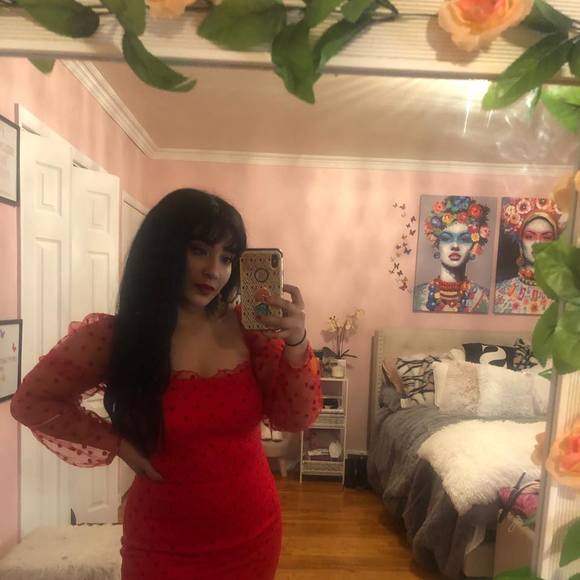 Profile Picture of Stephanie Franco (@stephanie_franc) on Poshmark
