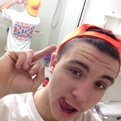 Profile Picture of Matt Kinlaw (@KinlawMatt) on Twitter