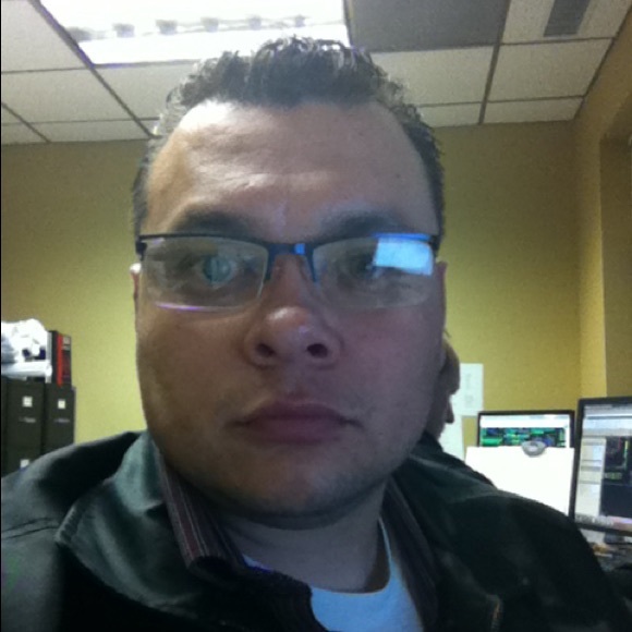 Profile Picture of Patrick Hernandez (@ice_243) on Poshmark