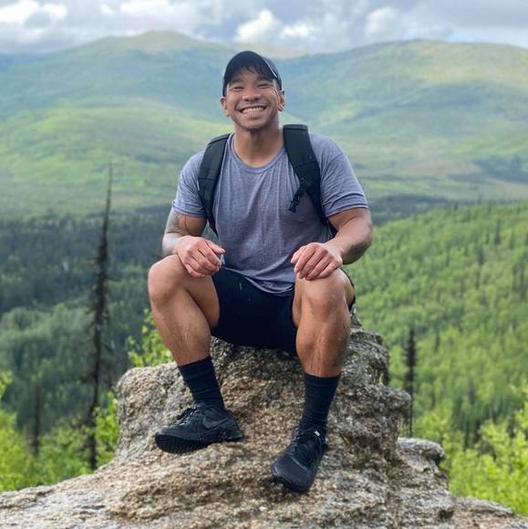 Marady Chhun - Poshmark Profile Picture of Marady Chhun (@jump392) on Poshmark