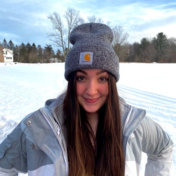 Profile Picture of Kate Mccormack (@katemccormac372) on Poshmark