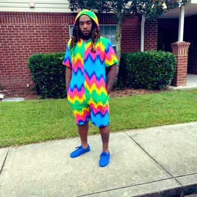 Profile Picture of Jim Bean 904 (@CareFreeSoul_) on Twitter