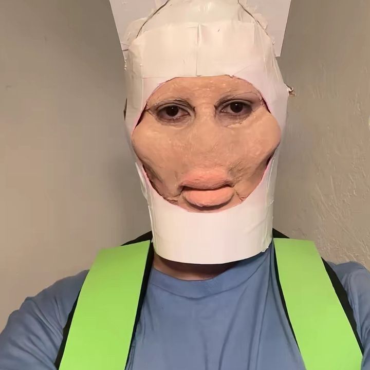 Profile Picture of MikeMike (@mychie999) on Tiktok