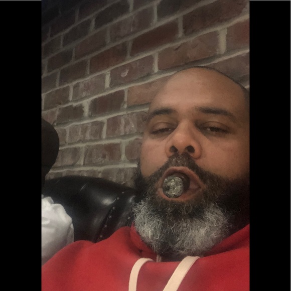 Profile Picture of Kenneth Adams (@ka227) on Poshmark