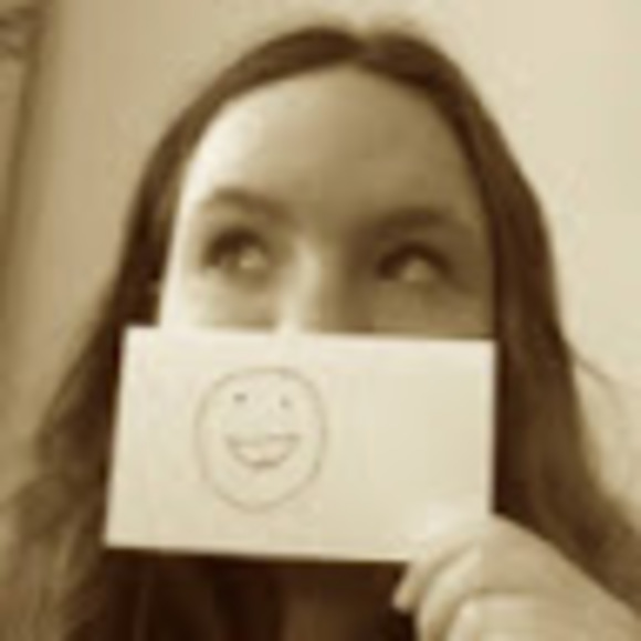 Profile Picture of Emmeth Murphy (@cineasta) on Poshmark