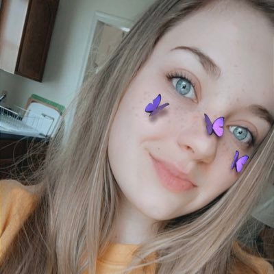 Profile Picture of Elizabeth Carroll (@EGraceCarroll) on Twitter