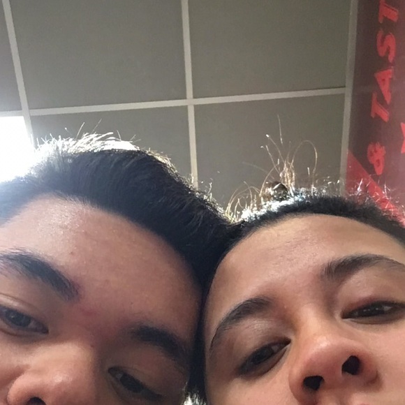Profile Picture of Kalai Moananu (@kalaimoananu) on Poshmark