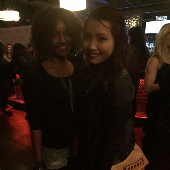 Profile Picture of Ruby ngoc Hoang (@hoang_80) on Poshmark