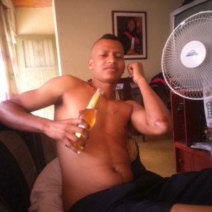 Profile Picture of Armando Poveda (@armandopoveda93) on Twitter