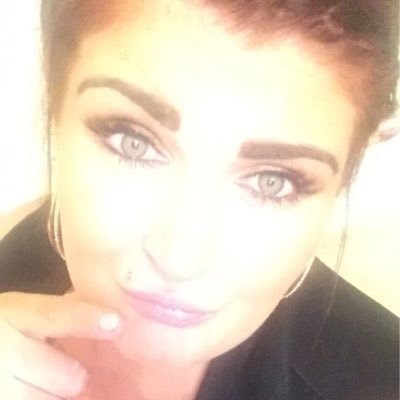 Profile Picture of Laura Ahern. (@_LoCa_ChiCa_) on Twitter