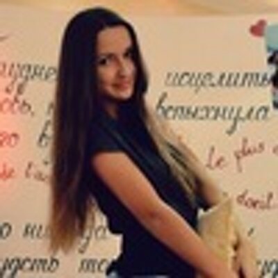 Profile Picture of Aileen Richardson (@aileen_zoe) on Twitter