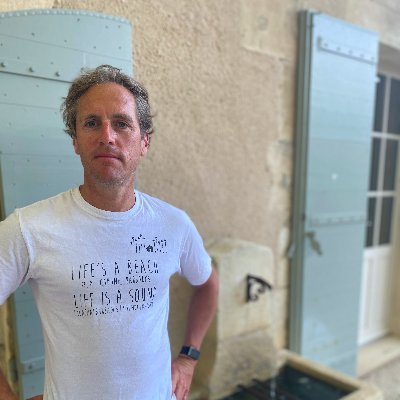 Profile Picture of Doug Rowe Fitness (@dougalrowe) on Twitter