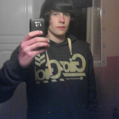 Profile Picture of James Maclellan (@J_A_M_E_S_MAC) on Twitter