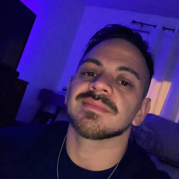 Profile Picture of James Doria jr (@jamesdeelive) on Poshmark