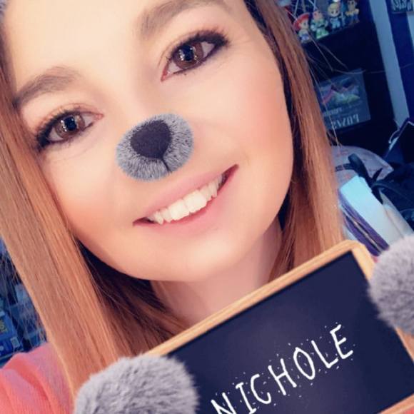 Profile Picture of Nichole Mcmindes (@shnookems) on Poshmark