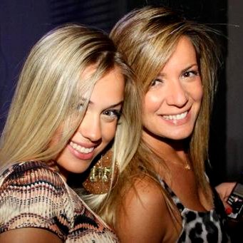 Profile Picture of Denise Martin (@demarting) on Twitter