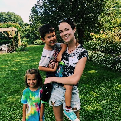 Profile Picture of Rachel Hoyt (@rachelhoyt2021) on Twitter