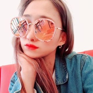 Profile Picture of 임아영 (@&) on Facebook