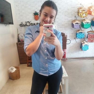 Profile Picture of Adeline (@Adeline23lucas) on Twitter