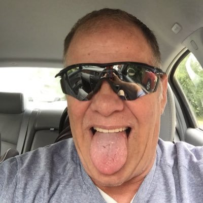 Profile Picture of Scott Ivan Richardson (@ivanho79) on Twitter