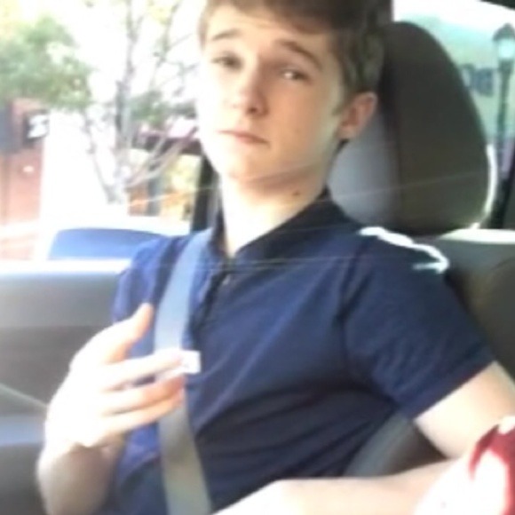 Profile Picture of Michael Kozik (@michaelk25) on Poshmark