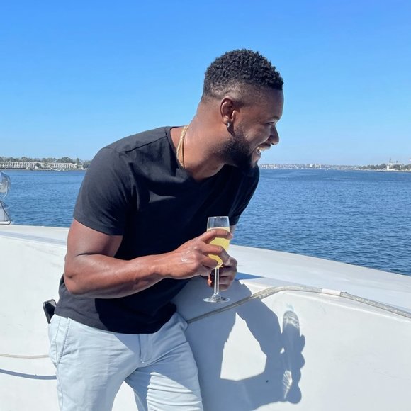 Profile Picture of Joel Bailey (@jrb08c) on Poshmark