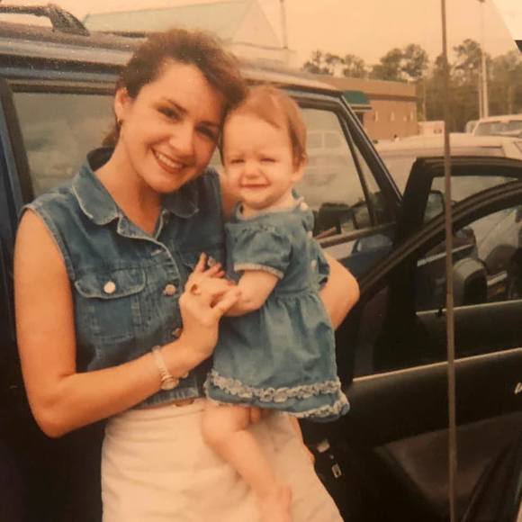 Profile Picture of Kendall Dalkiewicz (@kdalk23) on Poshmark