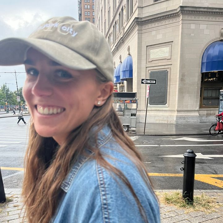 Profile Picture of elizapaskett (@elizapaskett) on Tiktok