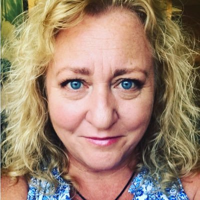 Profile Picture of Paula Corbett (@PaulaCorbett18) on Twitter