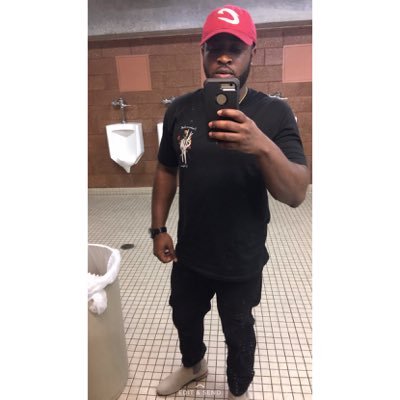 Profile Picture of Daniel Rome ⚡ (@godismywriter) on Twitter