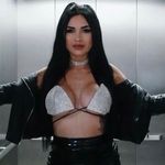 Profile Picture of Rachael Alexandra (@backb0ne) on Instagram