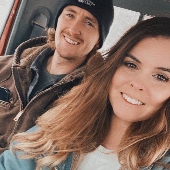 Profile Picture of Sarah Andrews (@sarahjane8765) on Poshmark