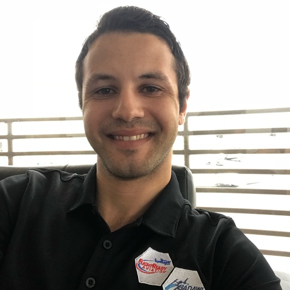 Profile Picture of Ahmed Abdelhakim (@aabdelhakim) on Poshmark