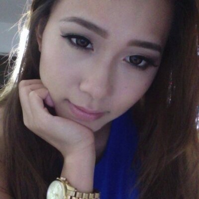 Profile Picture of Emily (@VirginCaesar) on Twitter