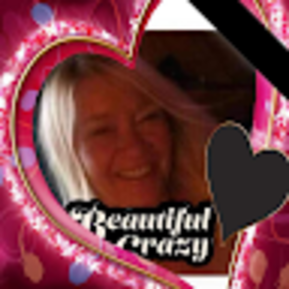 Profile Picture of Pamela Baker (@bakep1960) on Poshmark