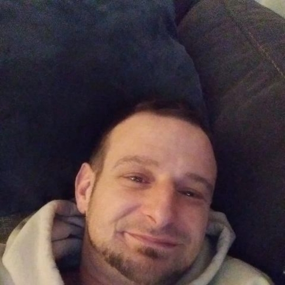 Profile Picture of Keith Uplinger (@kuplinger535) on Poshmark