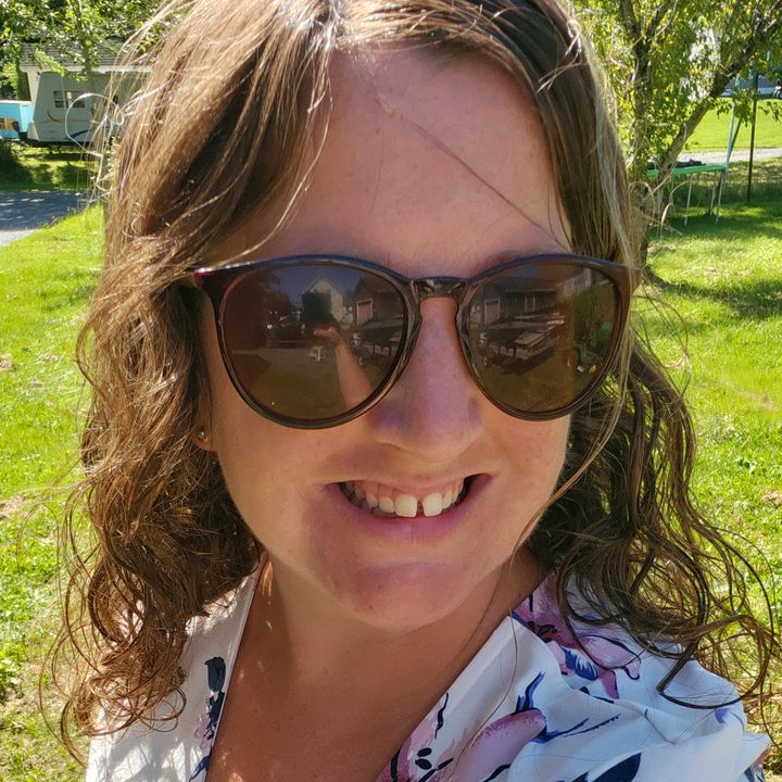 Profile Picture of Trish Fulton (@xogirlmama) on Tiktok