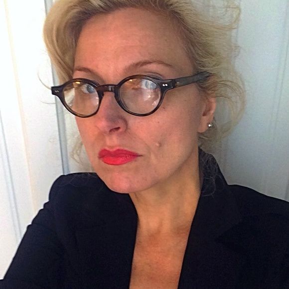 Ann Heesters - Poshmark Profile Picture of Ann Heesters (@a_heesters) on Poshmark