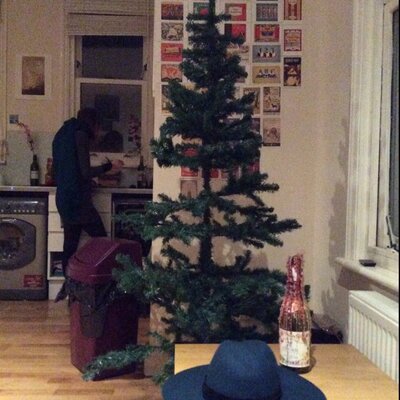 Profile Picture of Alice Riddell (@RiddellAlice) on Twitter