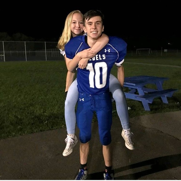 Profile Picture of Josh Breena (@joshsupre) on Poshmark